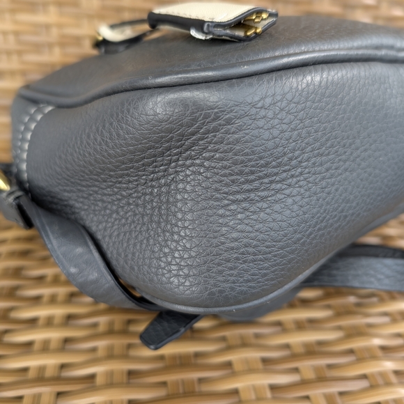 J. Crew Signet Gray Pebbled Leather Crossbody Shoulder Bag Lock & Key NWT - Picture 10 of 16